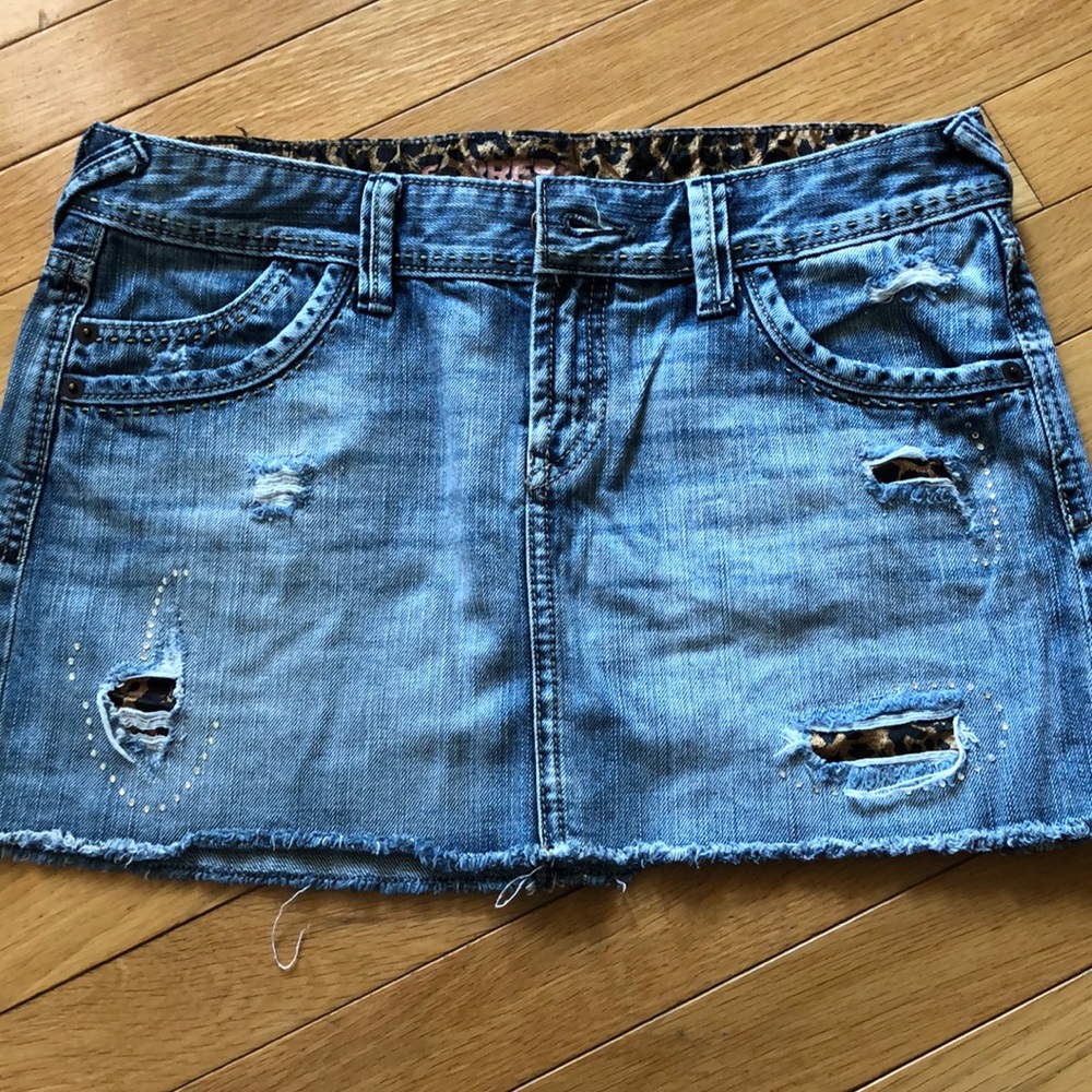 Express mini skirt w/cheetah